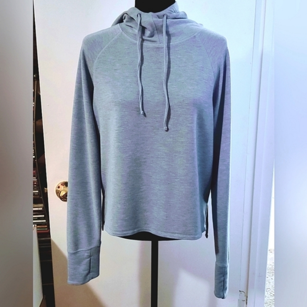 VINTAGE REEBOK BLUE ATHLETIC TOP HOODIE PULLOVER HIGH LOW HEM SIZE M
